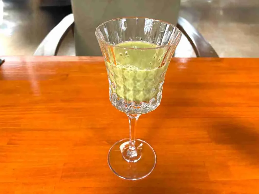 プースカフェ グリーンスムージー