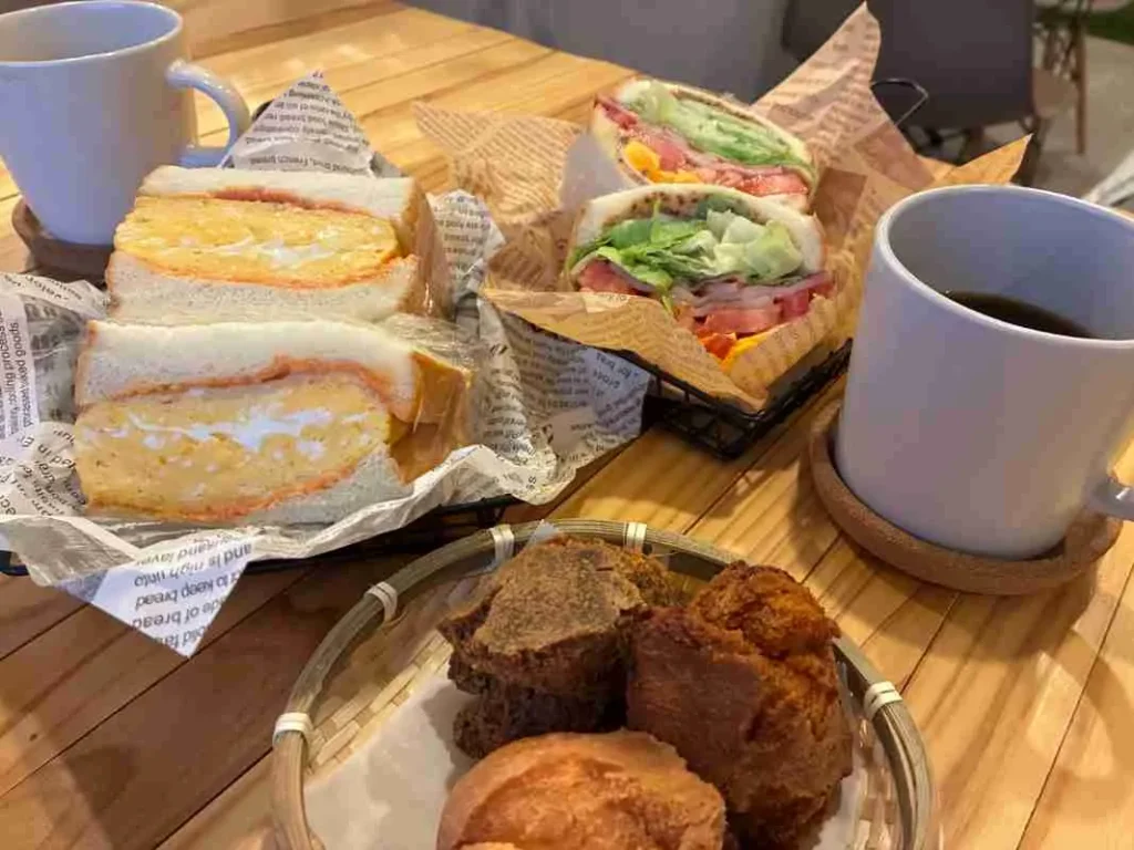 THREE K　サーターアンダギー