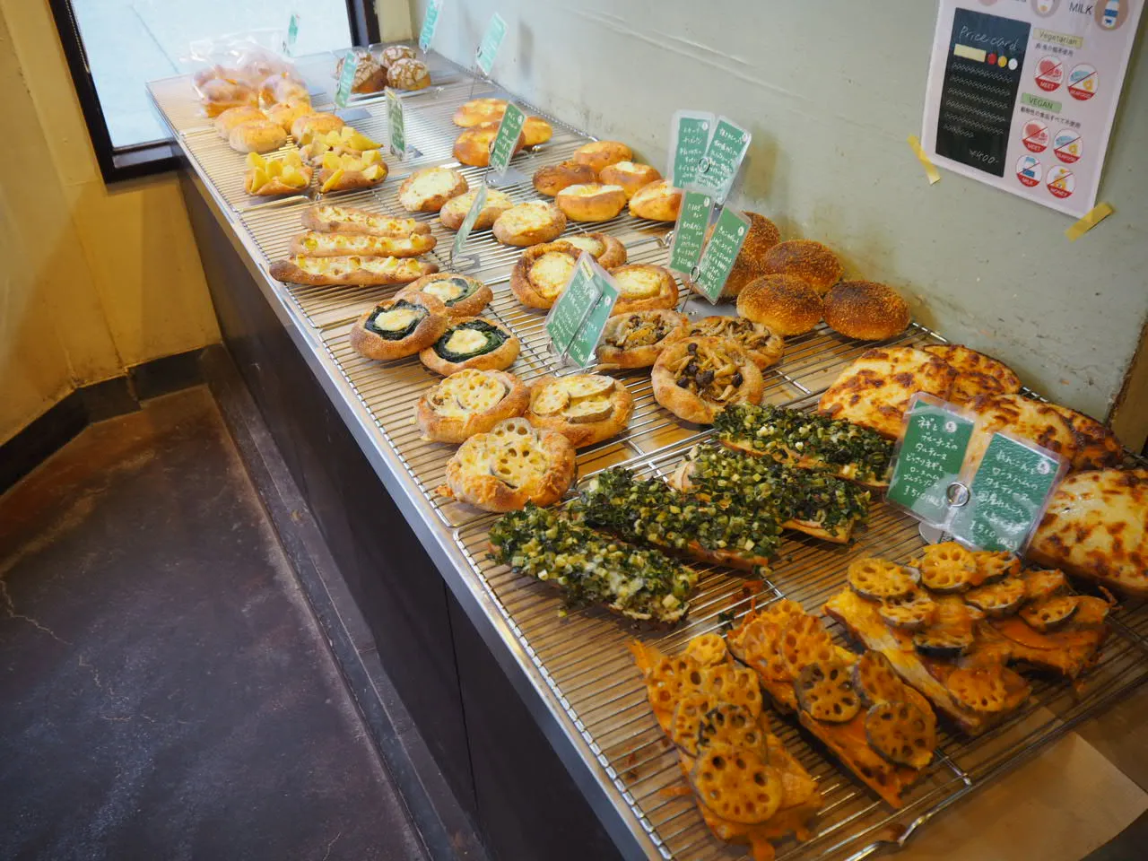 大阪・本町の有名店 パンデュース（PAINDUCE）本店 おすすめパンとアクセスを徹底解説！