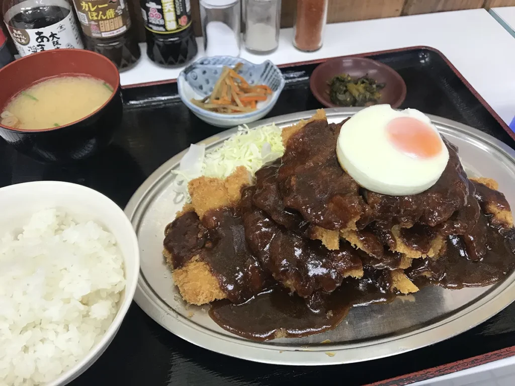 赤丸食堂（大阪市港区・市岡）