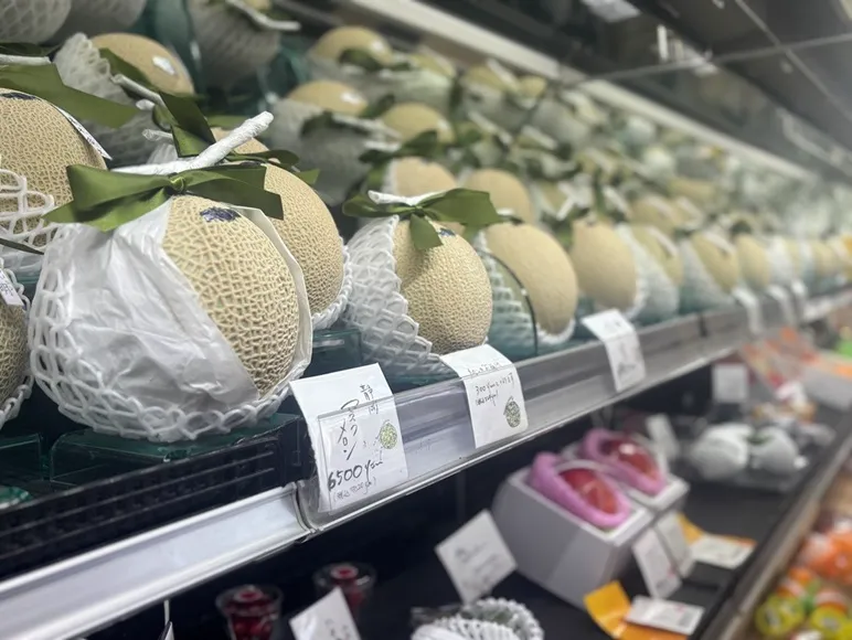 フランシアアオキ屋のメロンの写真