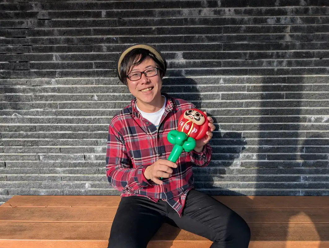 独学で日本一に輝いた尼崎のバルーンアーティストが伝える、バルーンアートの魅力