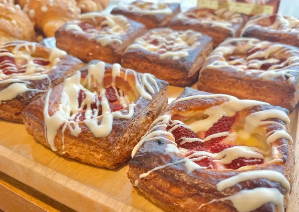 ブランベーカリー　季節商品　