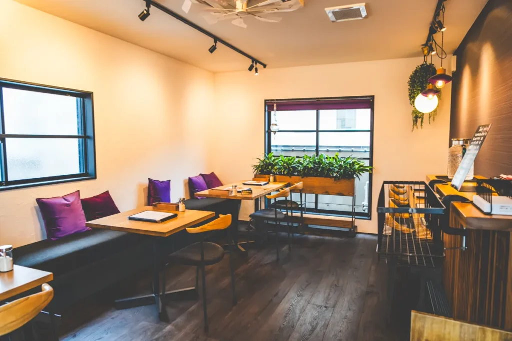 カキツバタ　店内1