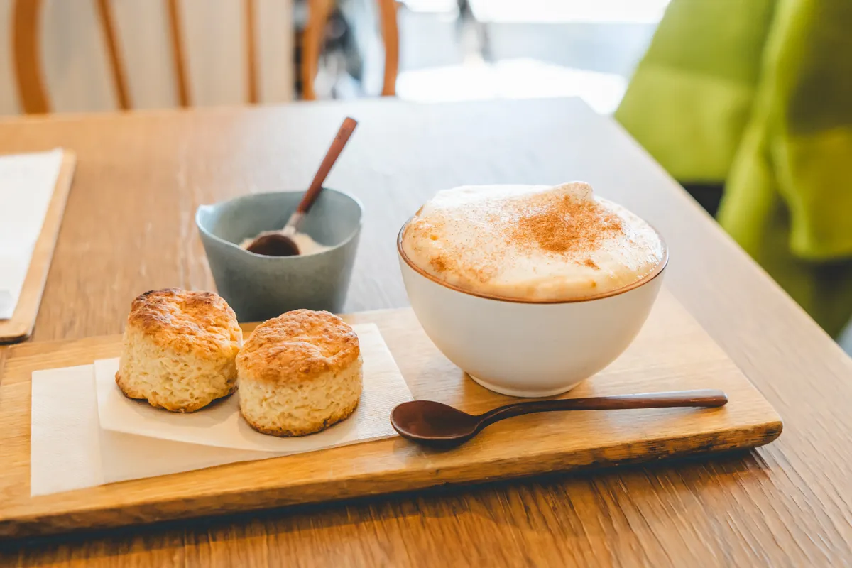 豊中｜曽根で見つけた、素材にこだわる体にやさしい焼き菓子と心地よいカフェ【stance dot】