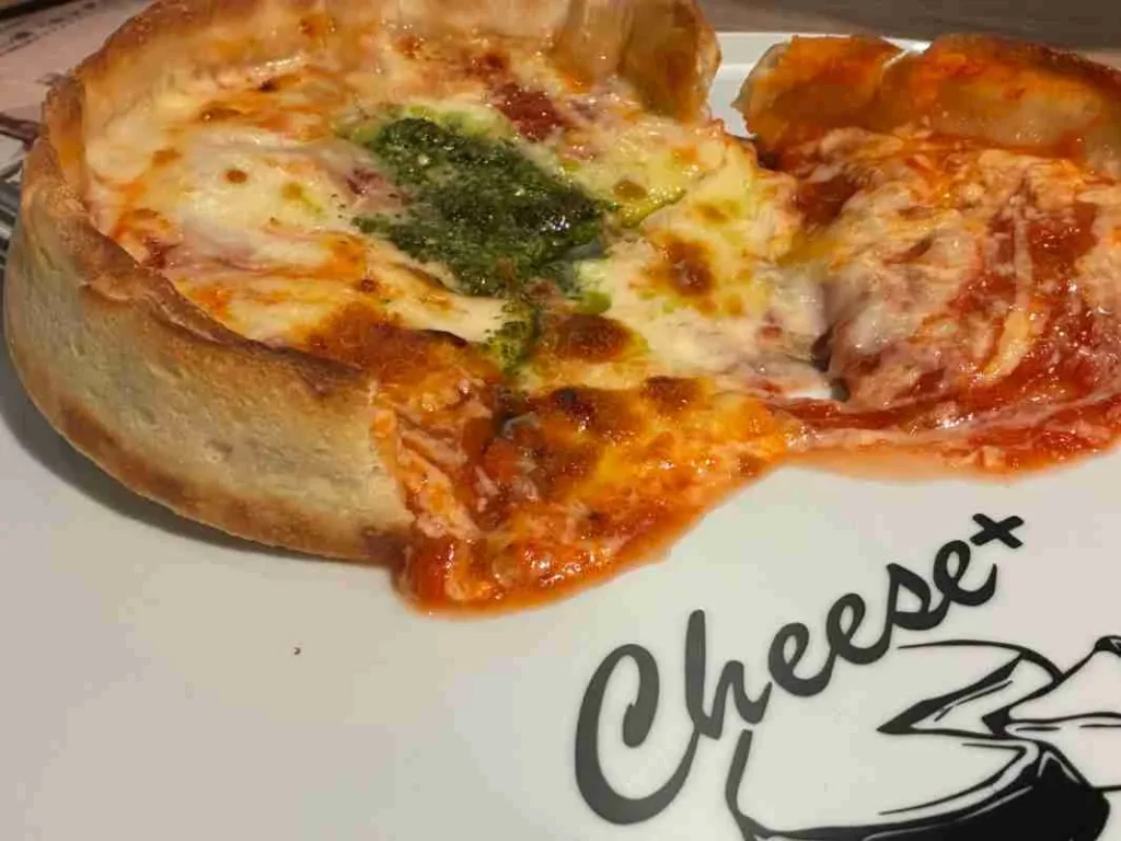 GENKA BISTRO CHEESE＋　丸毛シカゴピザ