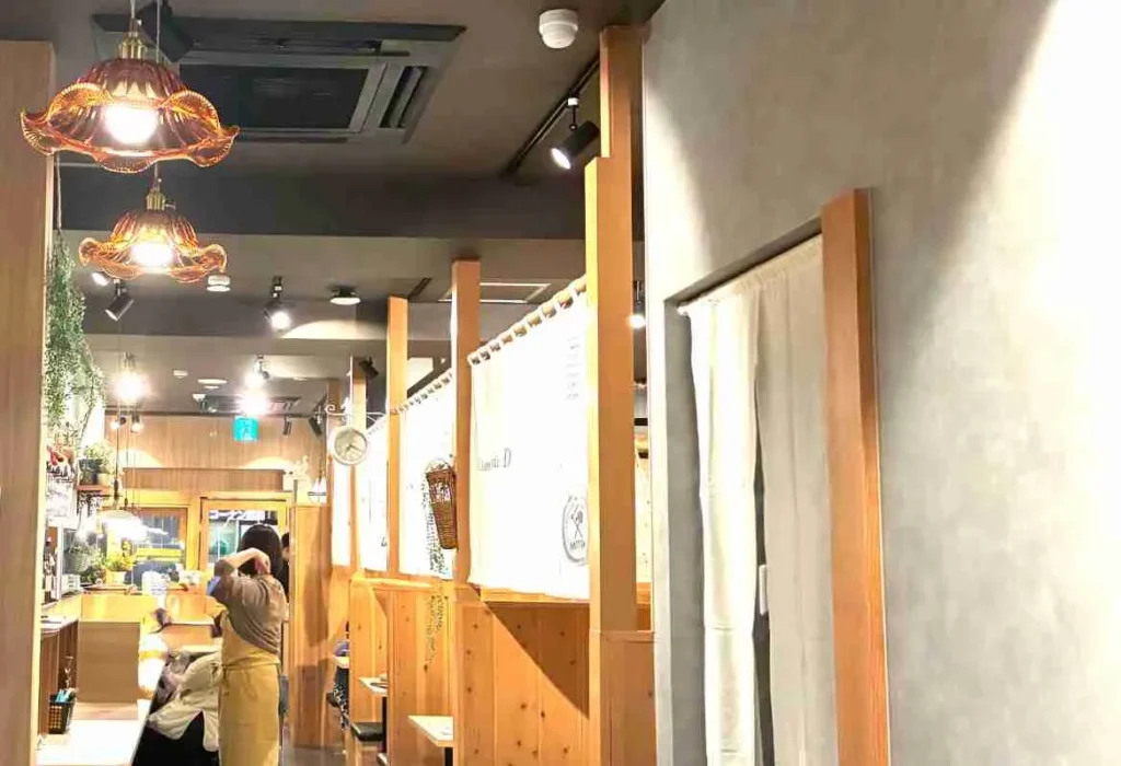 GENKA BISTRO CHEESE＋　店内