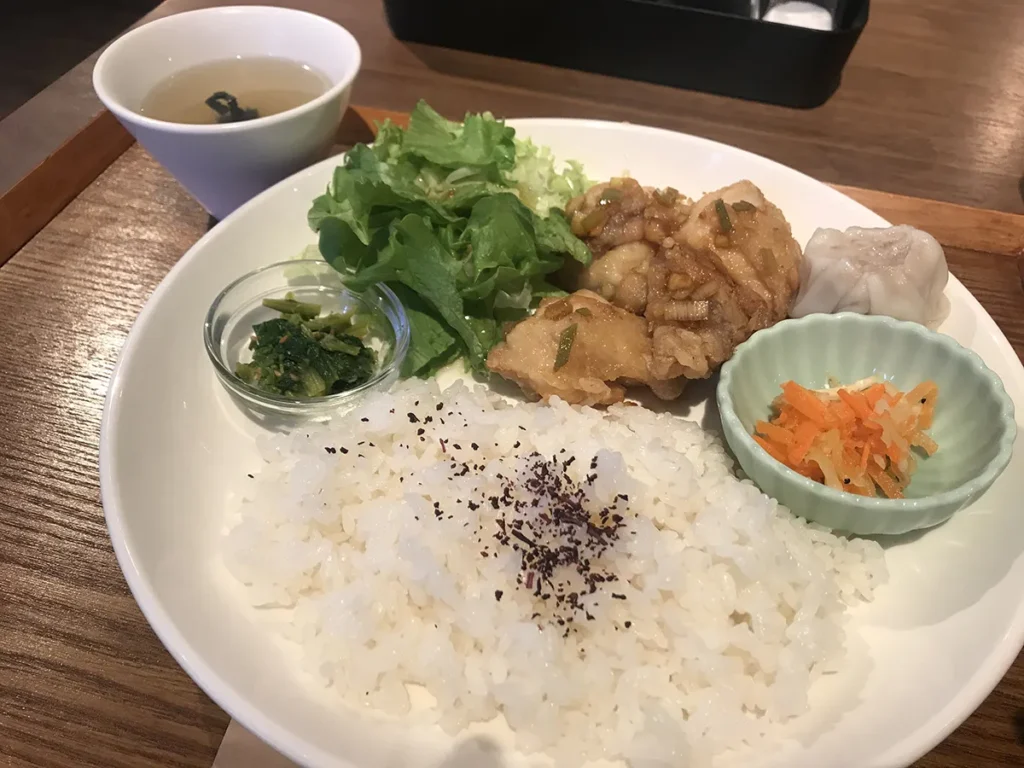 ecoru+ からあげプレート