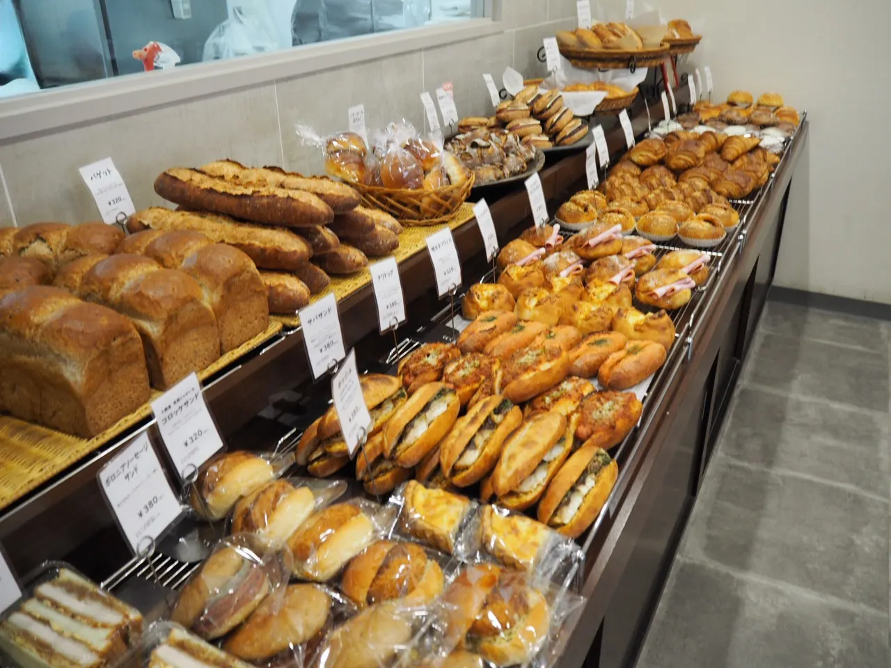 大阪・天満橋の人気ベーカリー ブーランジェリー フクシマ（Boulangerie FUKUSHIMA） おすすめパンとアクセスを徹底解説！