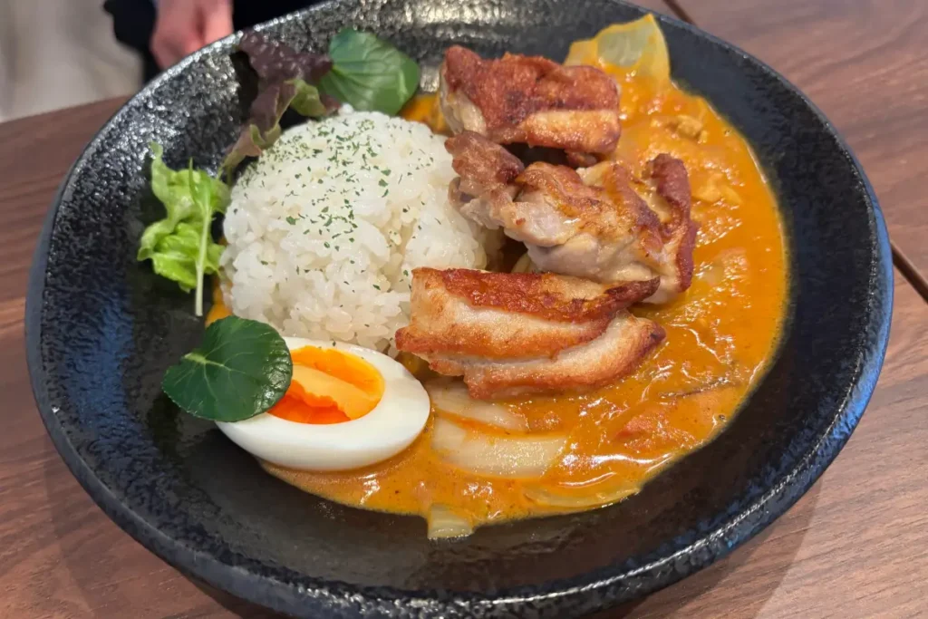 具材ゴロゴロチキンカレー（1,200円）