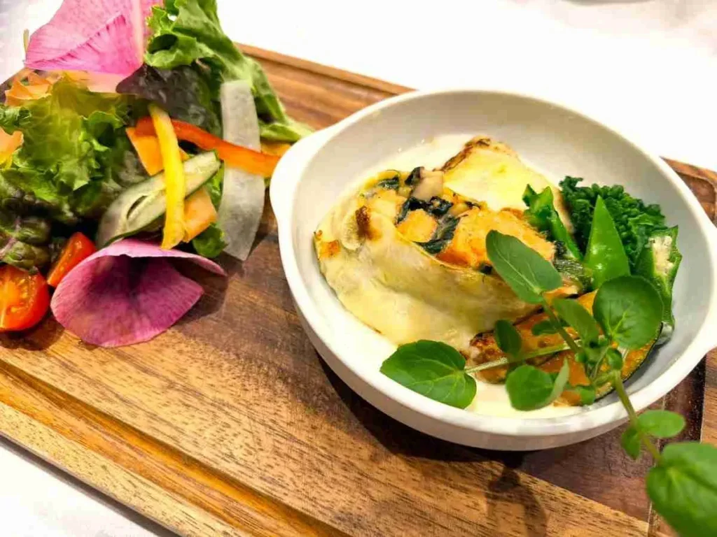 ホテルアベスト高槻1F リトルグリーンカフェ ランチビュッフェ