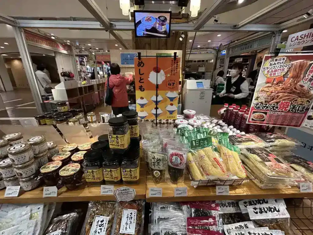 江坂ハンズ日本百貨店のディスプレイ5