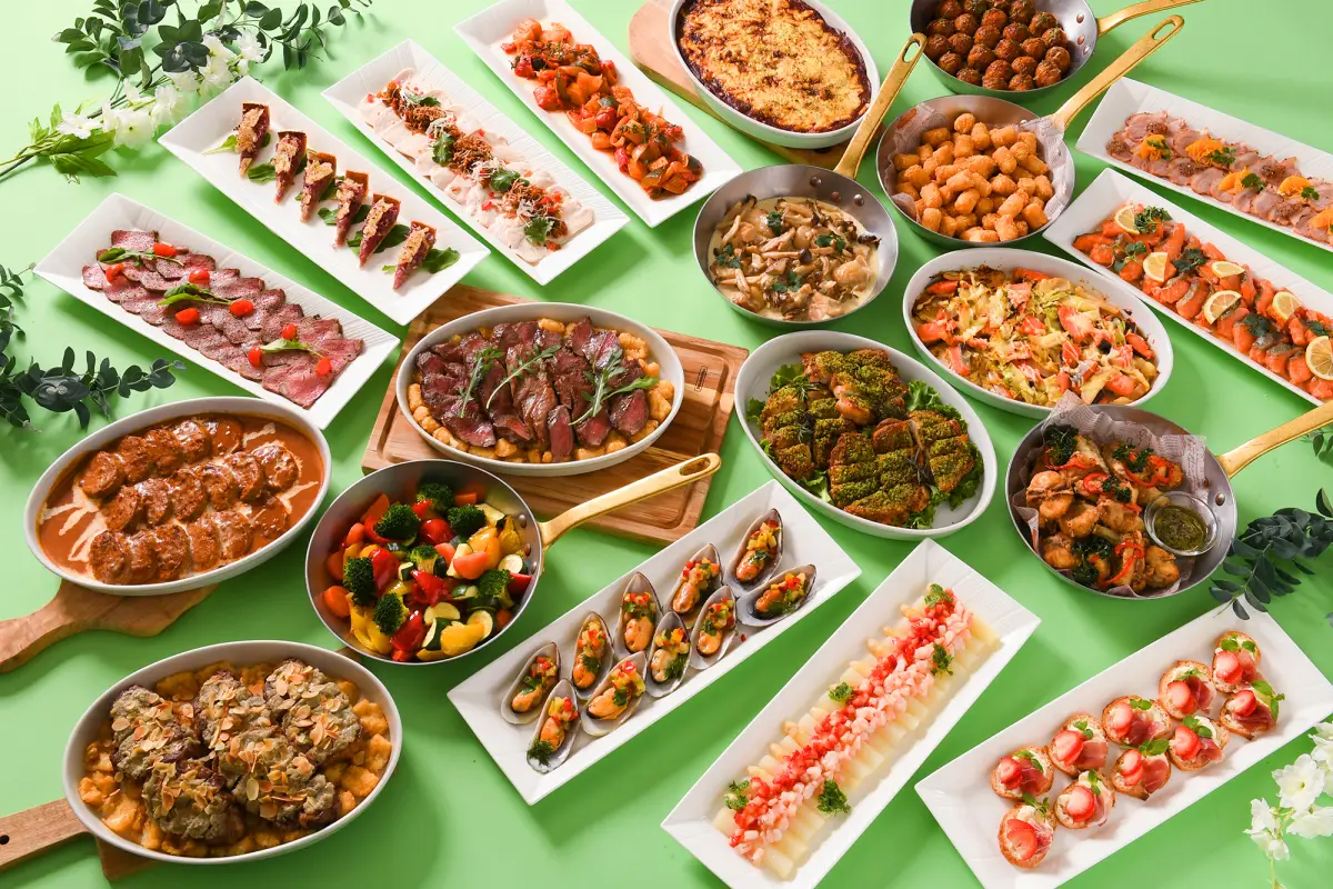 映え必至！目の前で仕上げる和風いちごモンブランが六アイに！