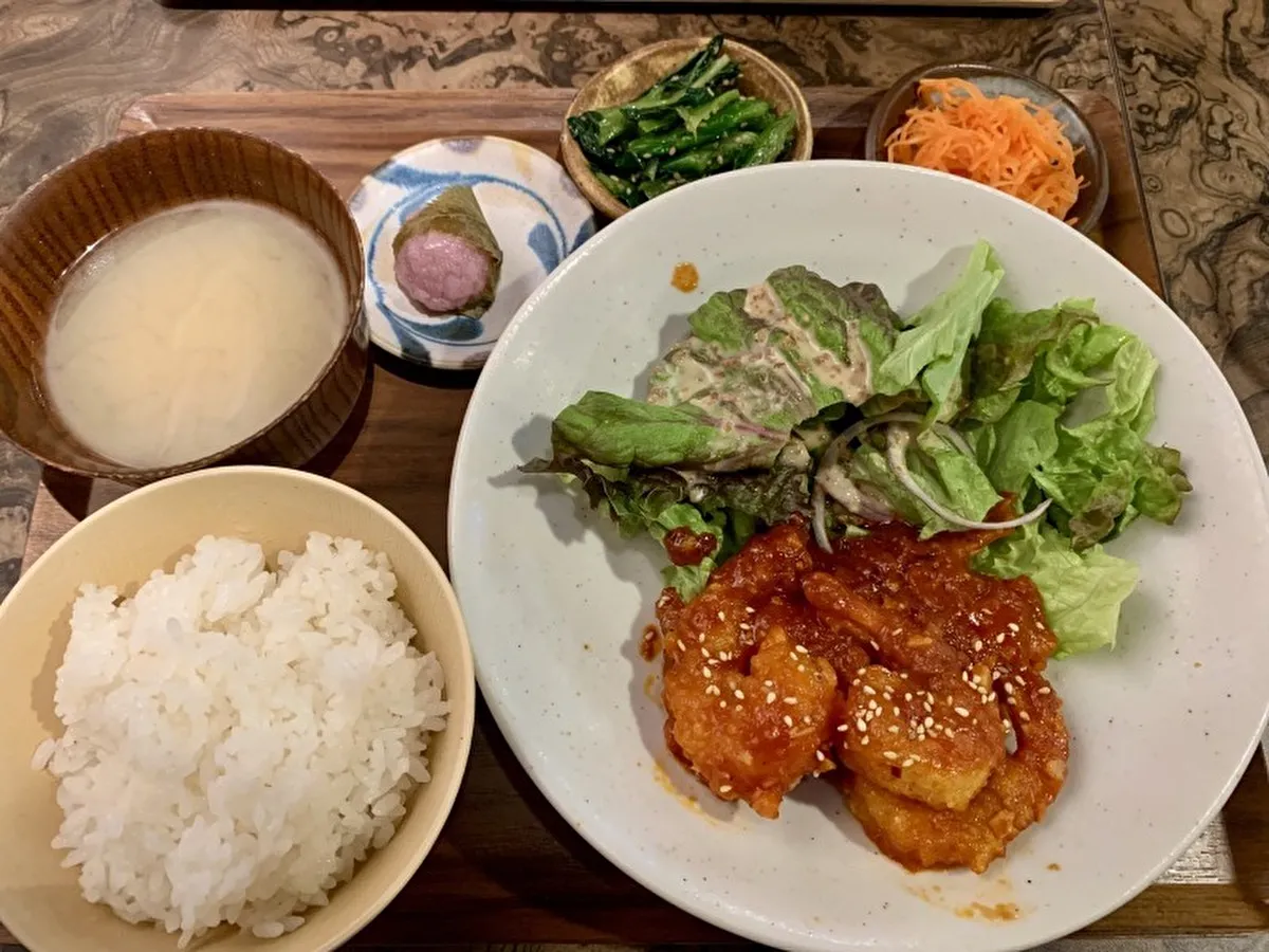 灘区永手町「NewYorkGardenPlace hug」に新ランチプレート登場！