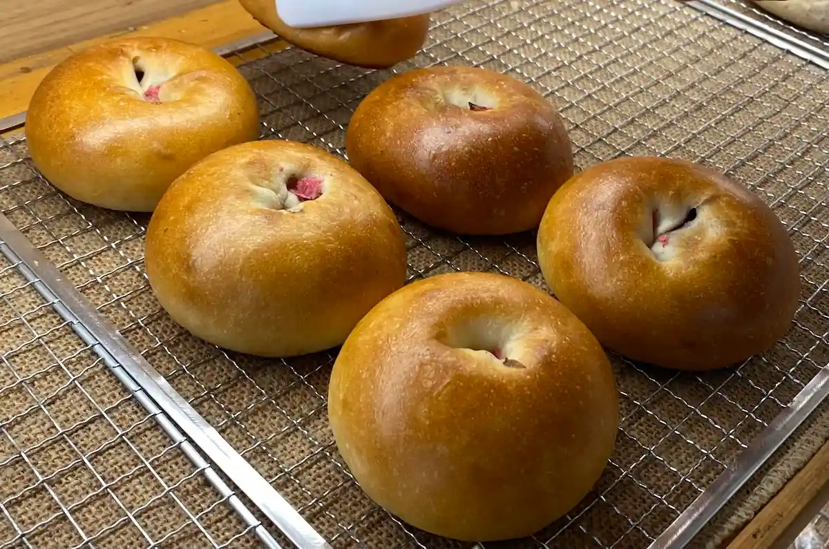 阪急上桂駅前で見つけた、居心地の良いパン屋さん“枯山水”♪