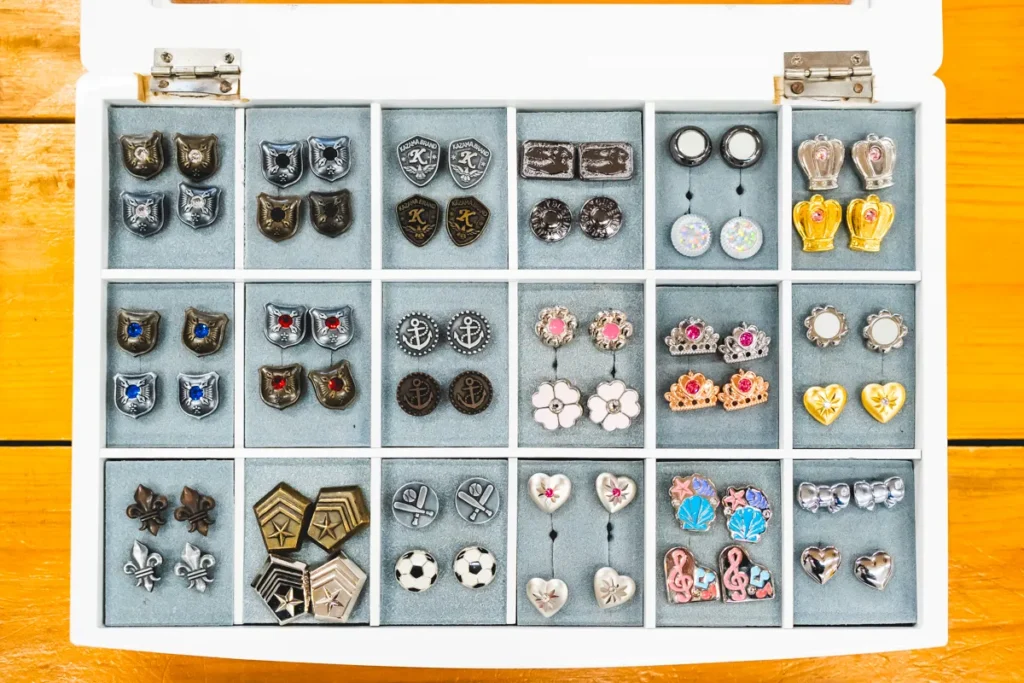 カザマランドセル　かぶせ鋲