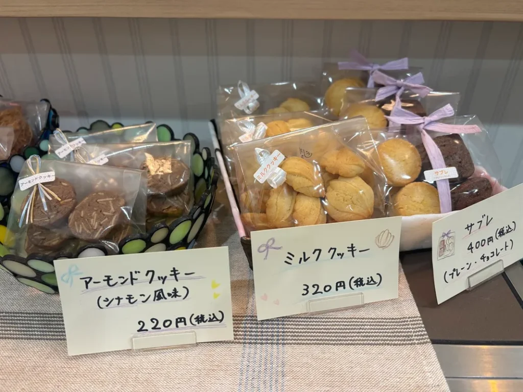 カフェボンラパンの焼き菓子の写真2