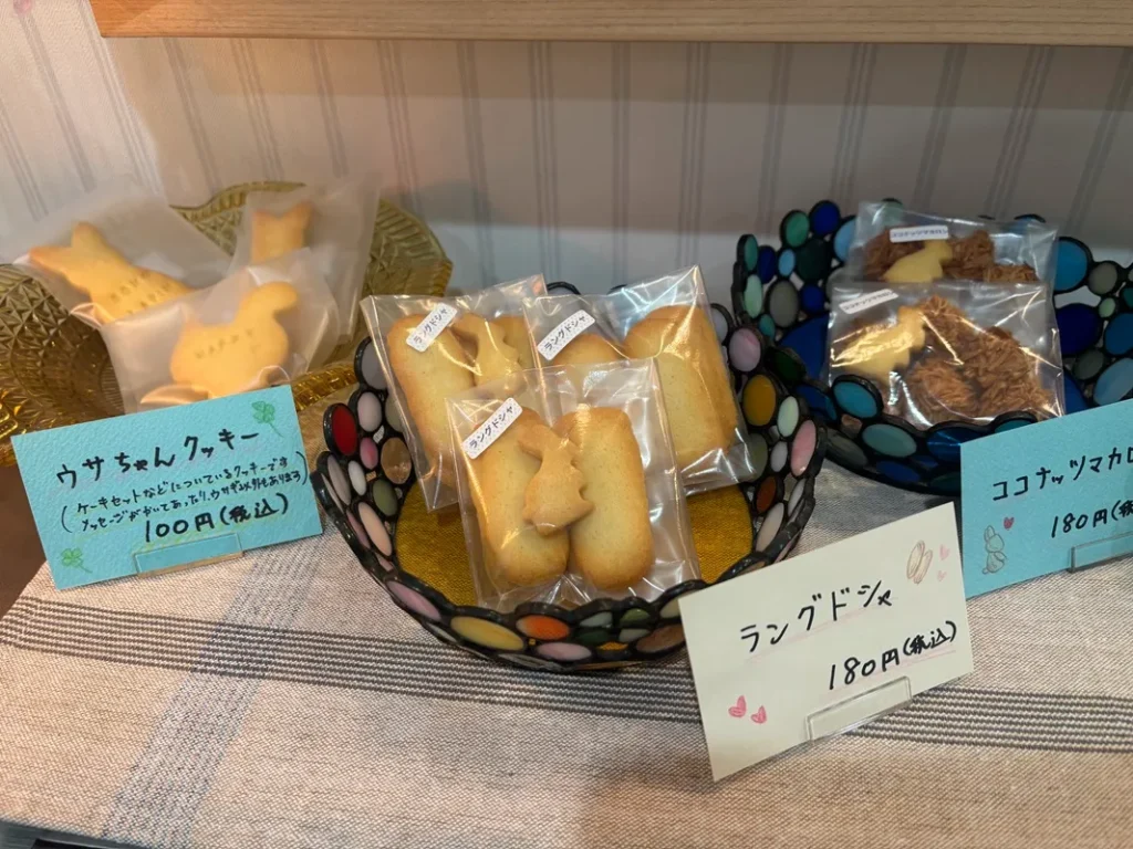 カフェボンラパンの焼き菓子の写真1