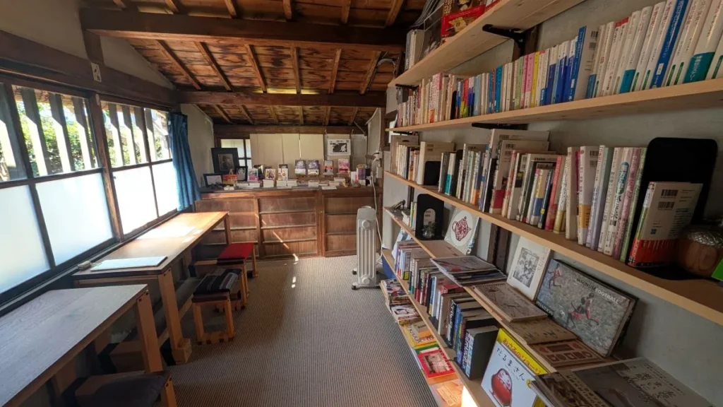 マナハウス本があるところ