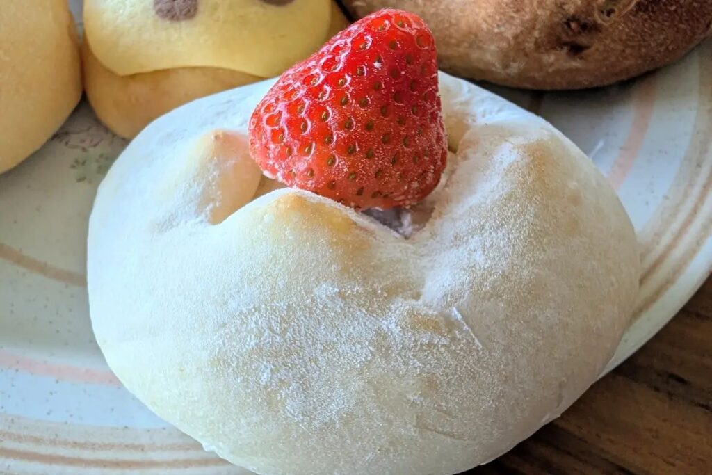 いちご大福パン