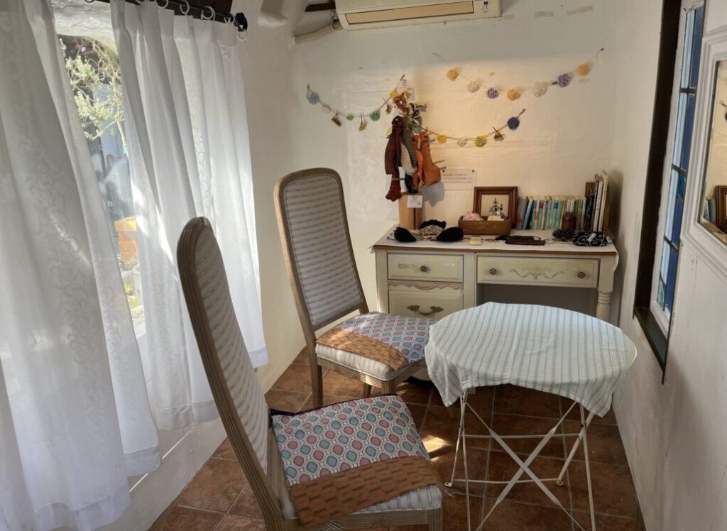 ecodeco 小屋中の様子