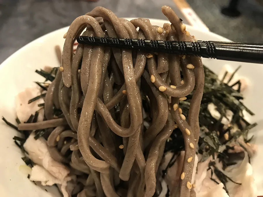 肉蕎麦なり田 辣油肉蕎麦大盛