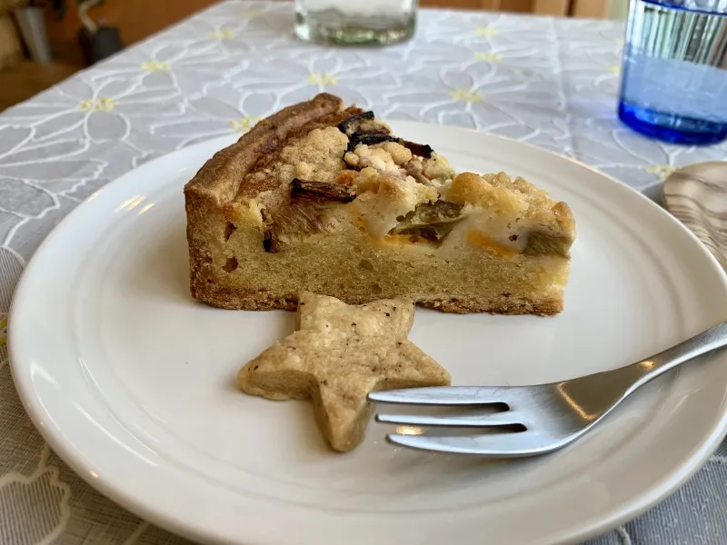 ノエマ　ルバーブのタルト２