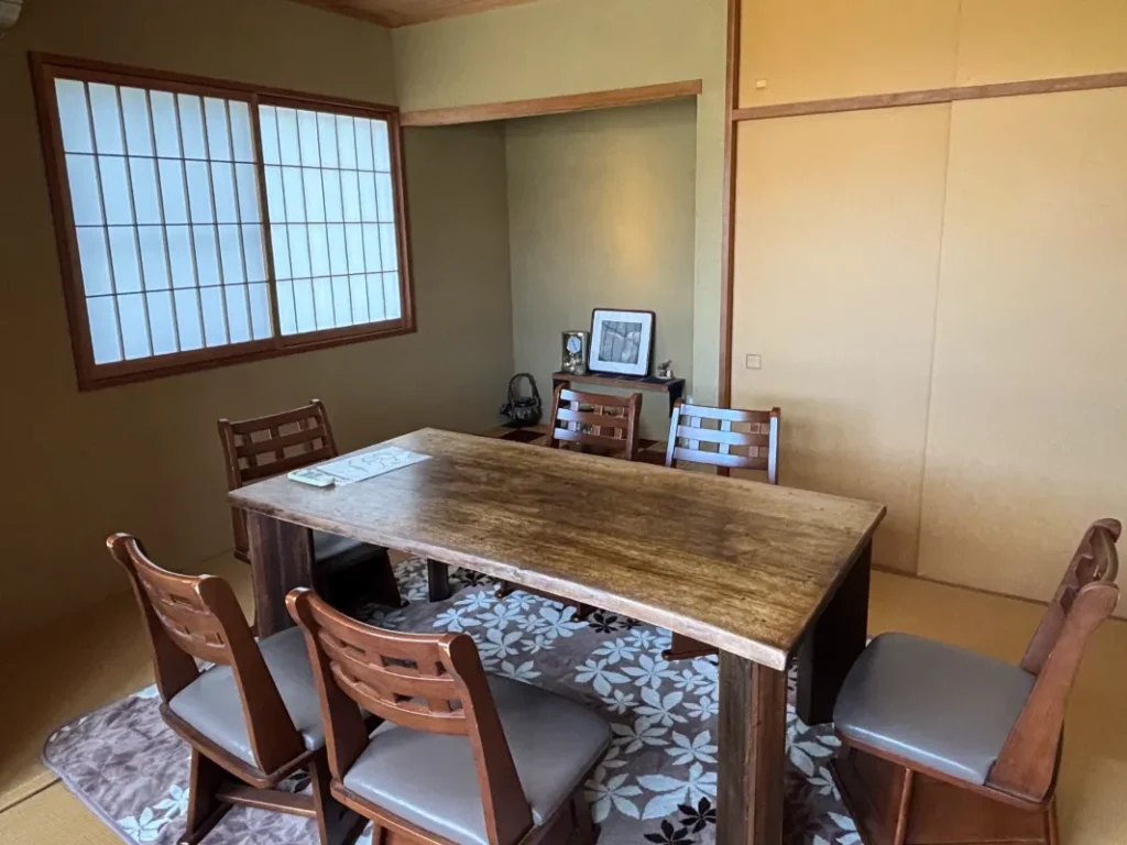 寛ぎダイニングかんばやしの店内3