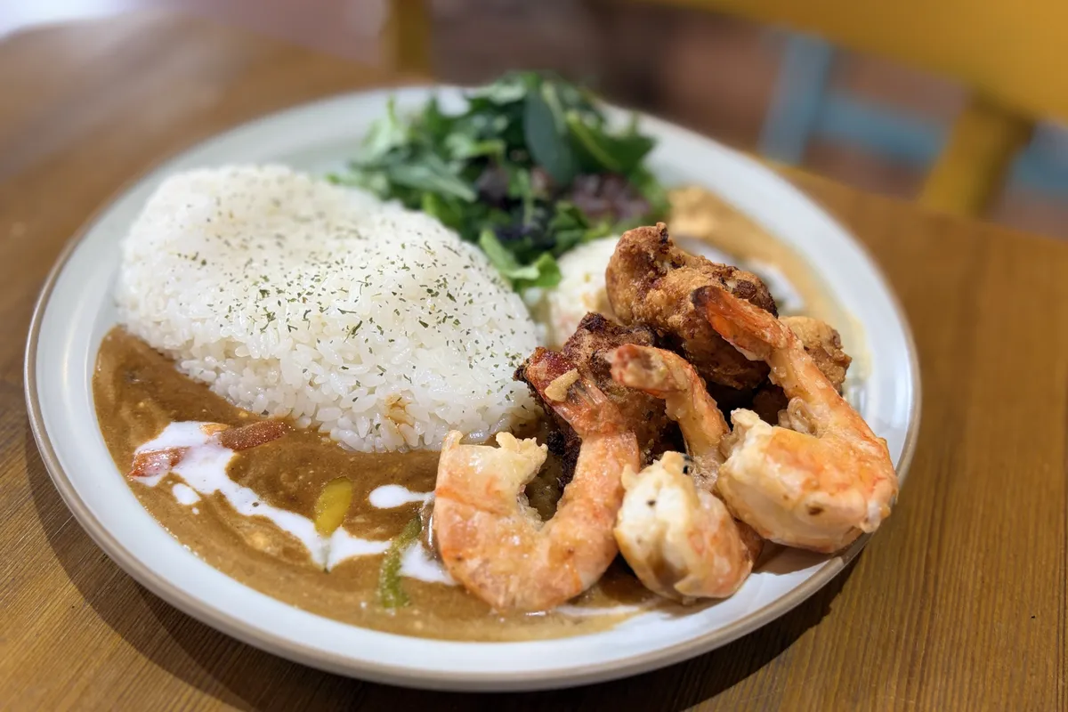 元祖ダイヤモンドヘッドカレー新登場！「パイナワーフ」武庫之荘