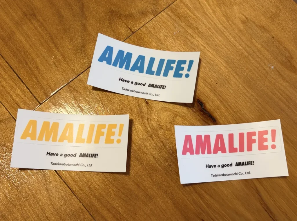 「パイナワーフ」のAMALIFEステッカー