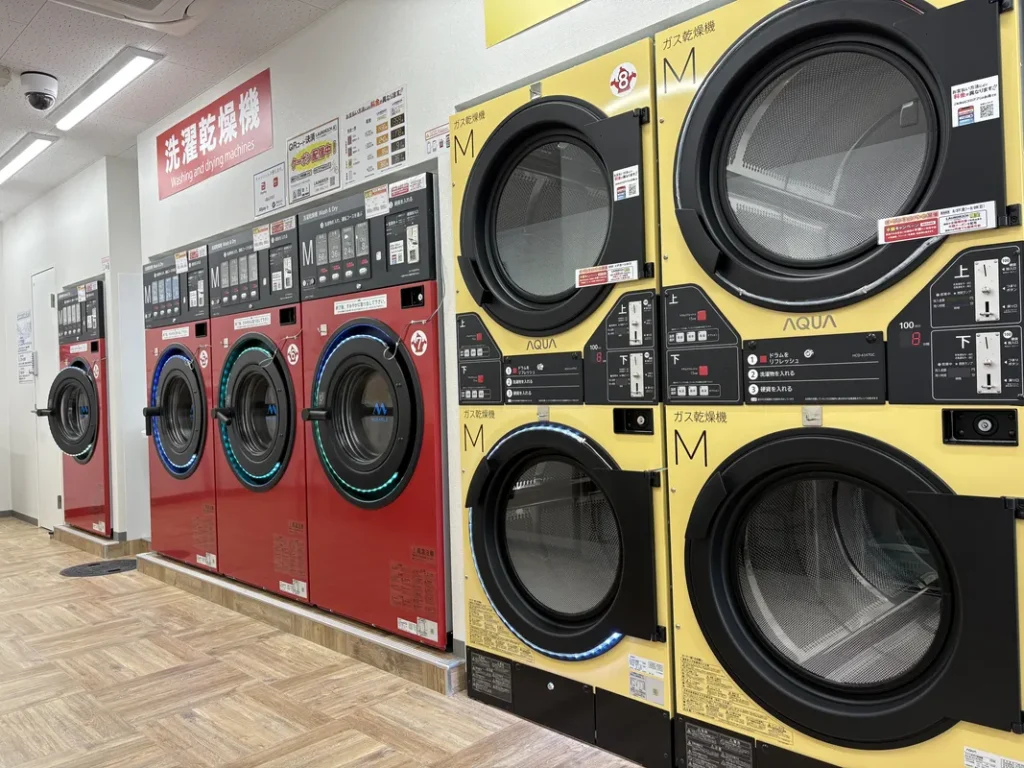 コインランドリーピエロ東中島店の外観