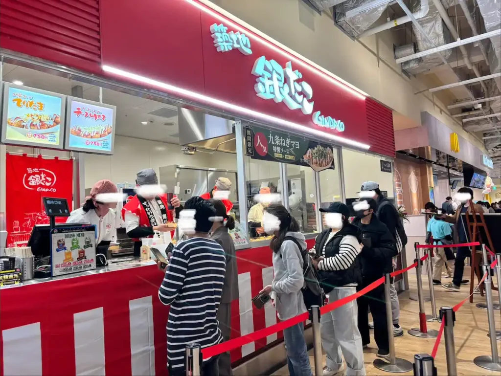 みのおキューズモール　フードコート　銀だこ