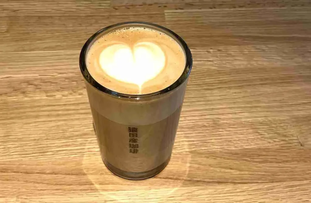 猿田彦珈琲京都祇園のカフェラテのハート