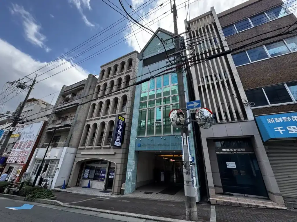 千里山桜まつりの西川歯科医院会場