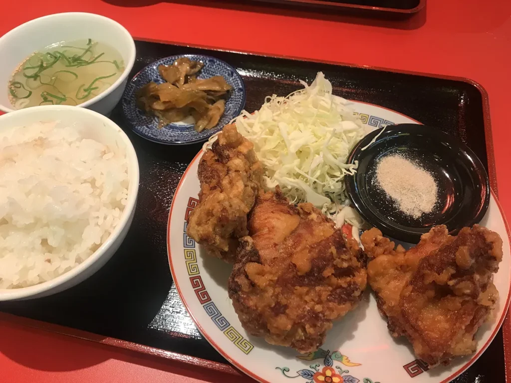 大衆飯店 十八番 唐揚げ定食