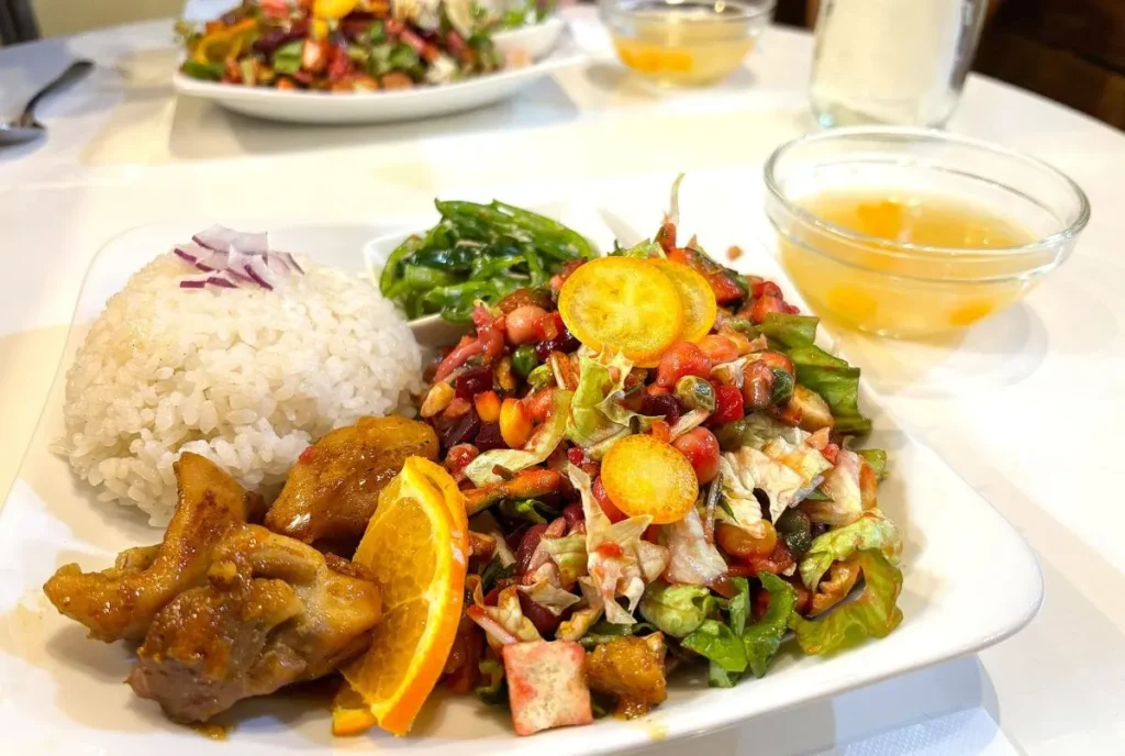 ワールド食堂＆バル