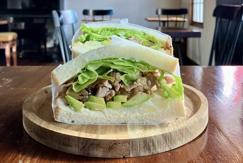 箕面 外院｜創作サンドイッチ＆自家焙煎コーヒーが人気のカフェを徹底取材