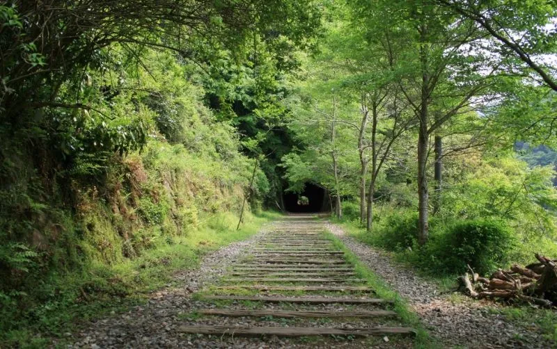 JR福知山線の廃線敷