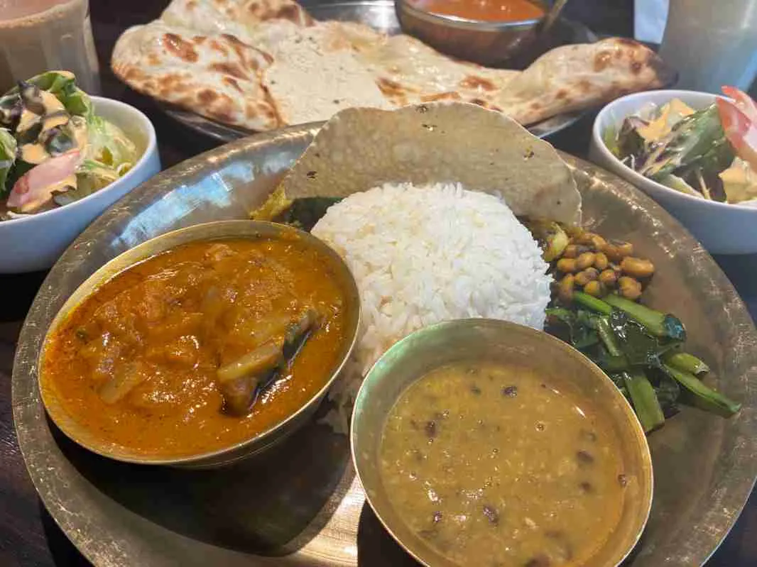 【高槻】異国情緒漂うアジアン料理｜落ち着いたお店でスパイス料理を味わう