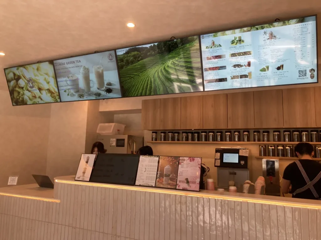 CHARMING 大阪中崎西店　内観１