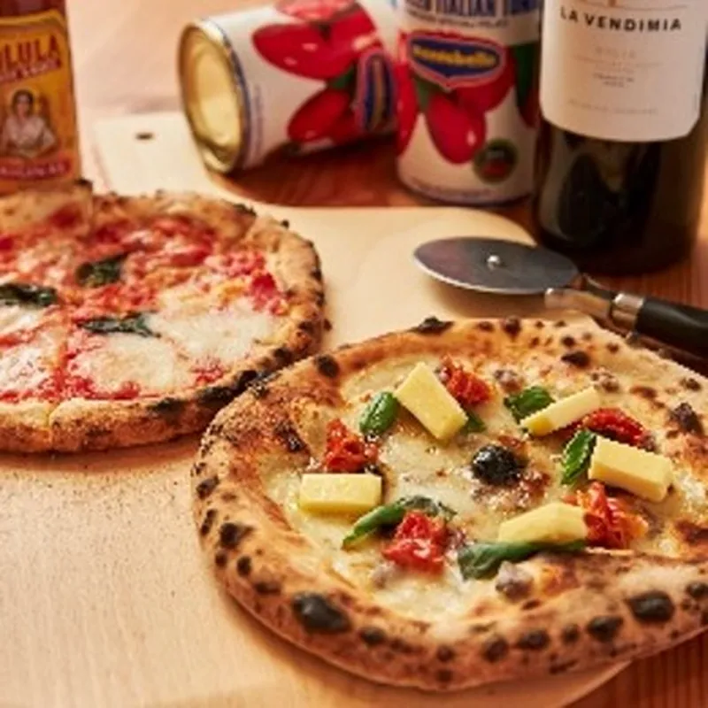 「ワインの酒場。Di PUNTO（ディプント）梅田店」ピザ