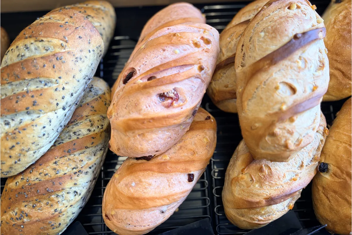 今だけの桜ケーキ＆パン「エクセラントジョルネ！」尼崎上ノ島