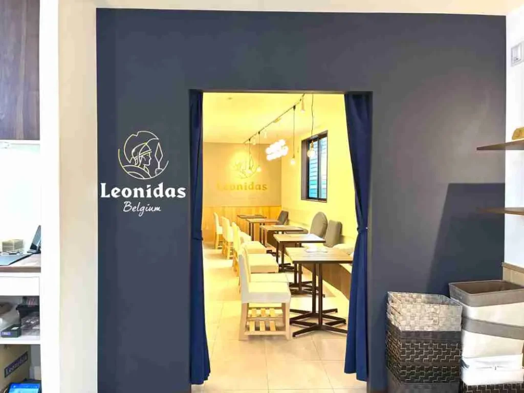 レオニダス 室内