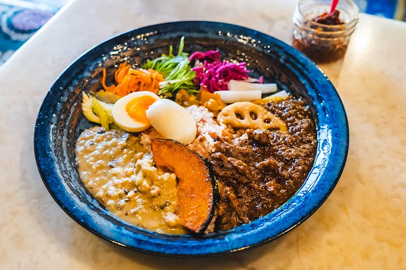 豊中｜庄内でふらりと出会った、味も空間もクセになるお店【カフェ マタンゴ】