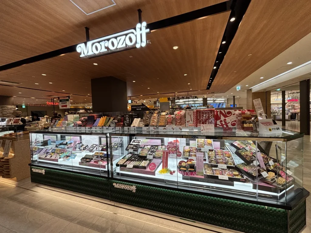 モロゾフ リブ住吉店のショーケース