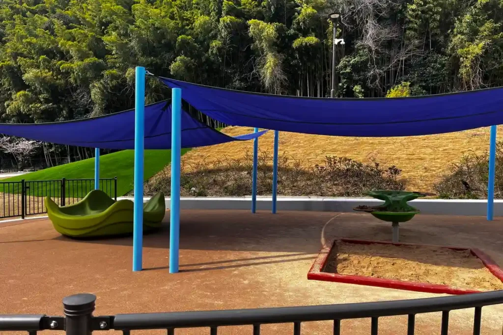 西山公園の砂場