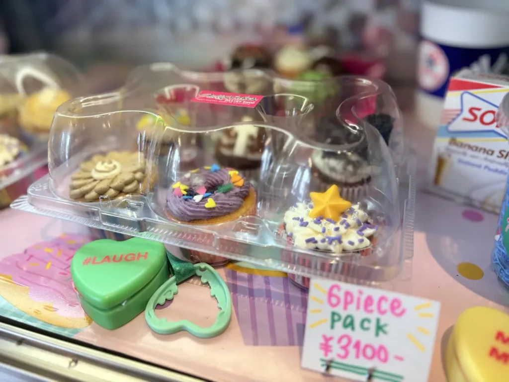 「Patty Cakes cafe」のカップケーキ