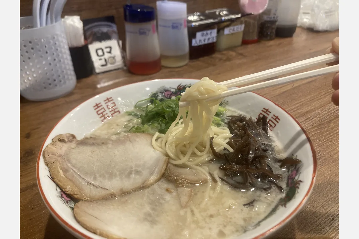 3/13（金）開店「油そば・まぜそば ロマン梅田店」の深夜限定ラーメンを実食！