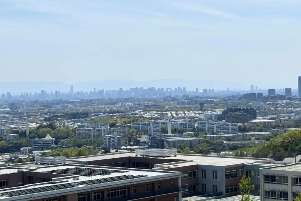 彩都なないろ公園 展望広場