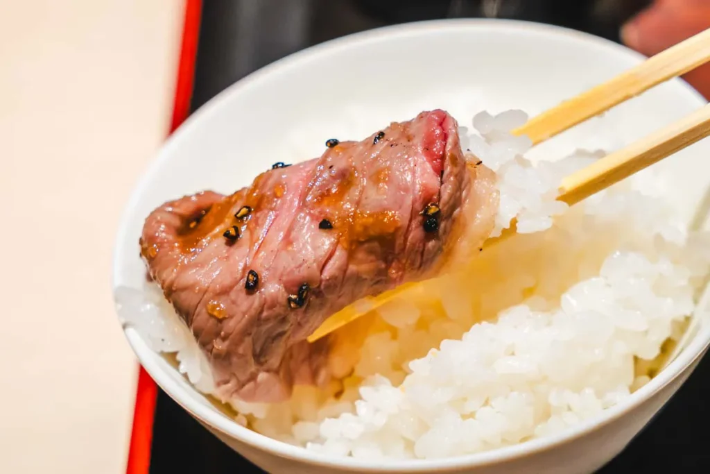和牛炙り焼割烹 せんりや　ランチ　肉巻き